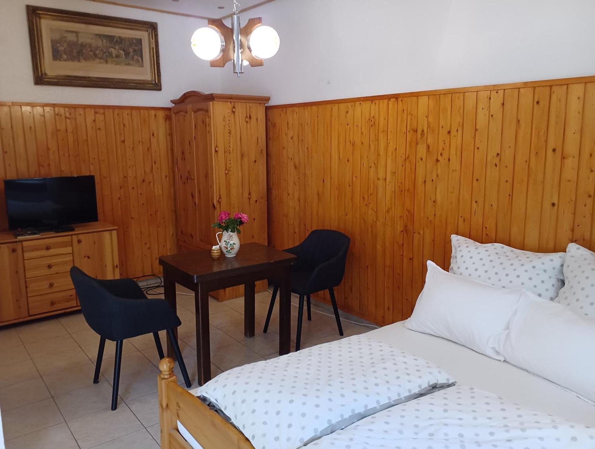 Blues Ryokan Koszeg Ngoại thất bức ảnh