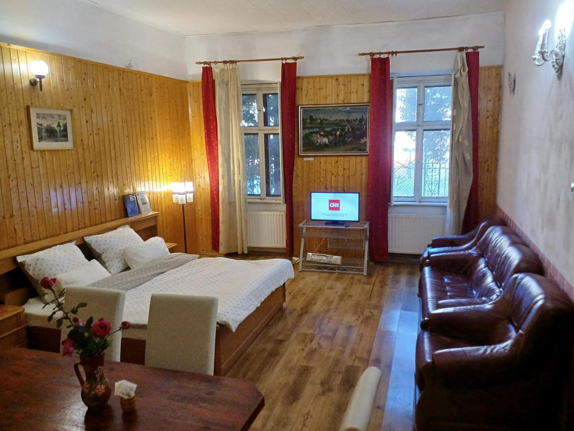 Blues Ryokan Koszeg Ngoại thất bức ảnh